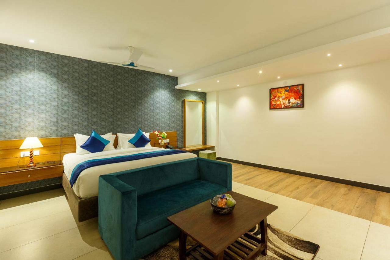 Royal Ace Boutique Hotel Bangalore Eksteriør billede